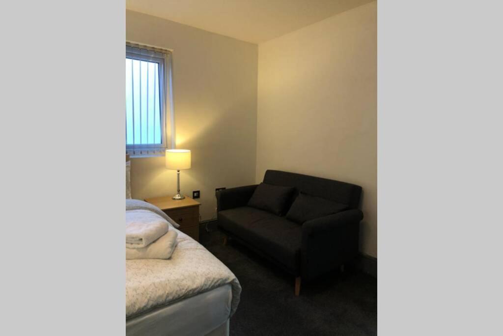 Cozy Self Contained Apartment Birmingham Eksteriør bilde